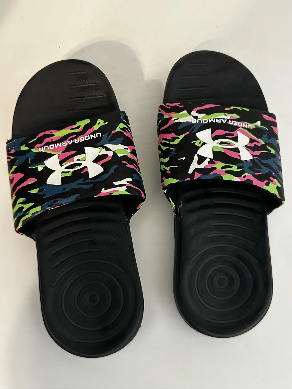 Under Armour Kids Black Slides with Neon Camo Strap